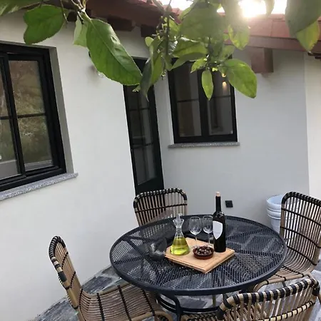 Holiday home Casinha Revira Volta